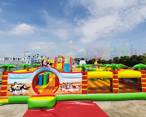 Parque de diversões do leão-de-chácara de Jumper Bounce House Combo Inflatable do campo de jogos
